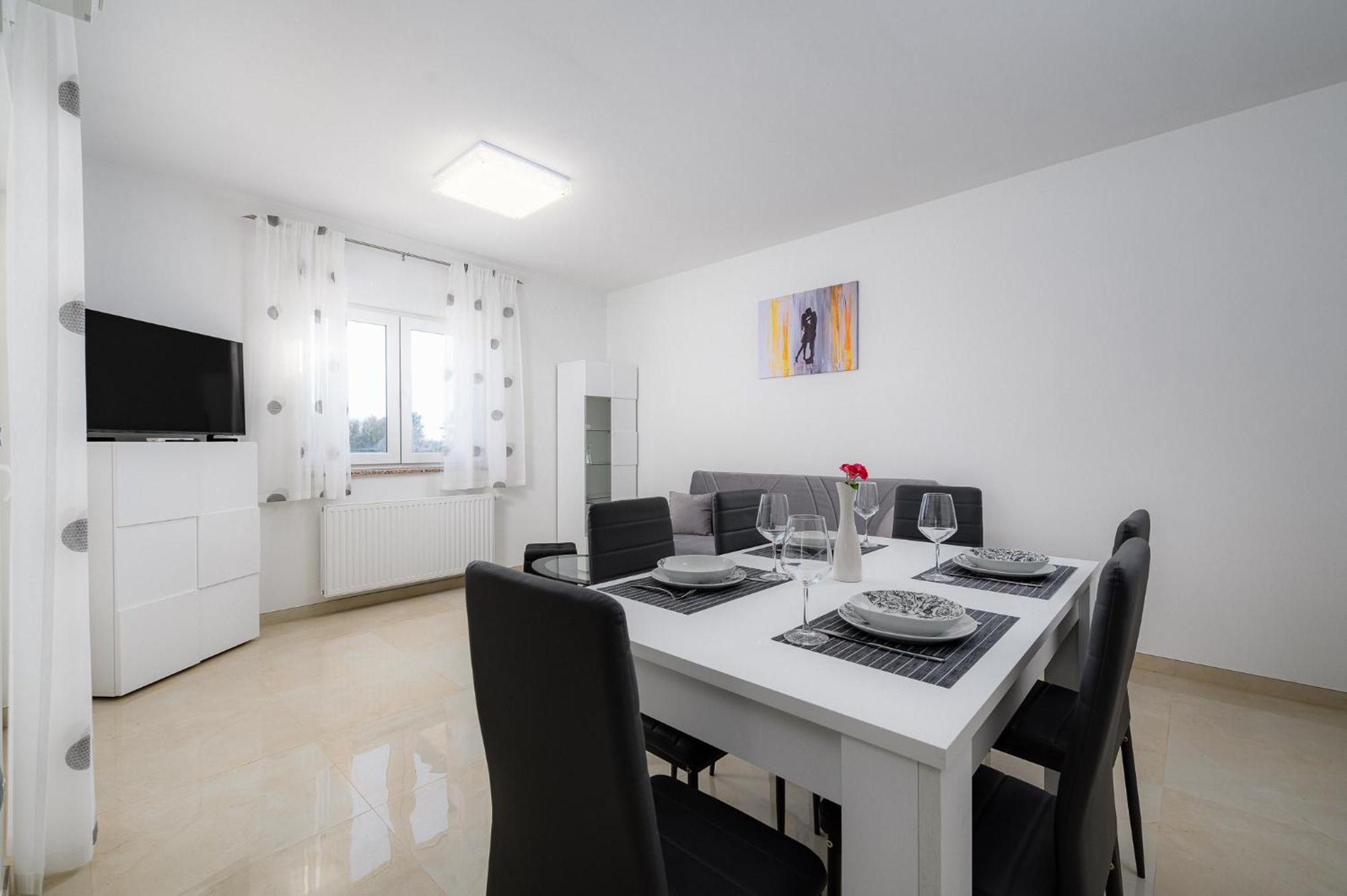 Stancija Amorozo 5 - Apartment N. 7 Poreč Kültér fotó