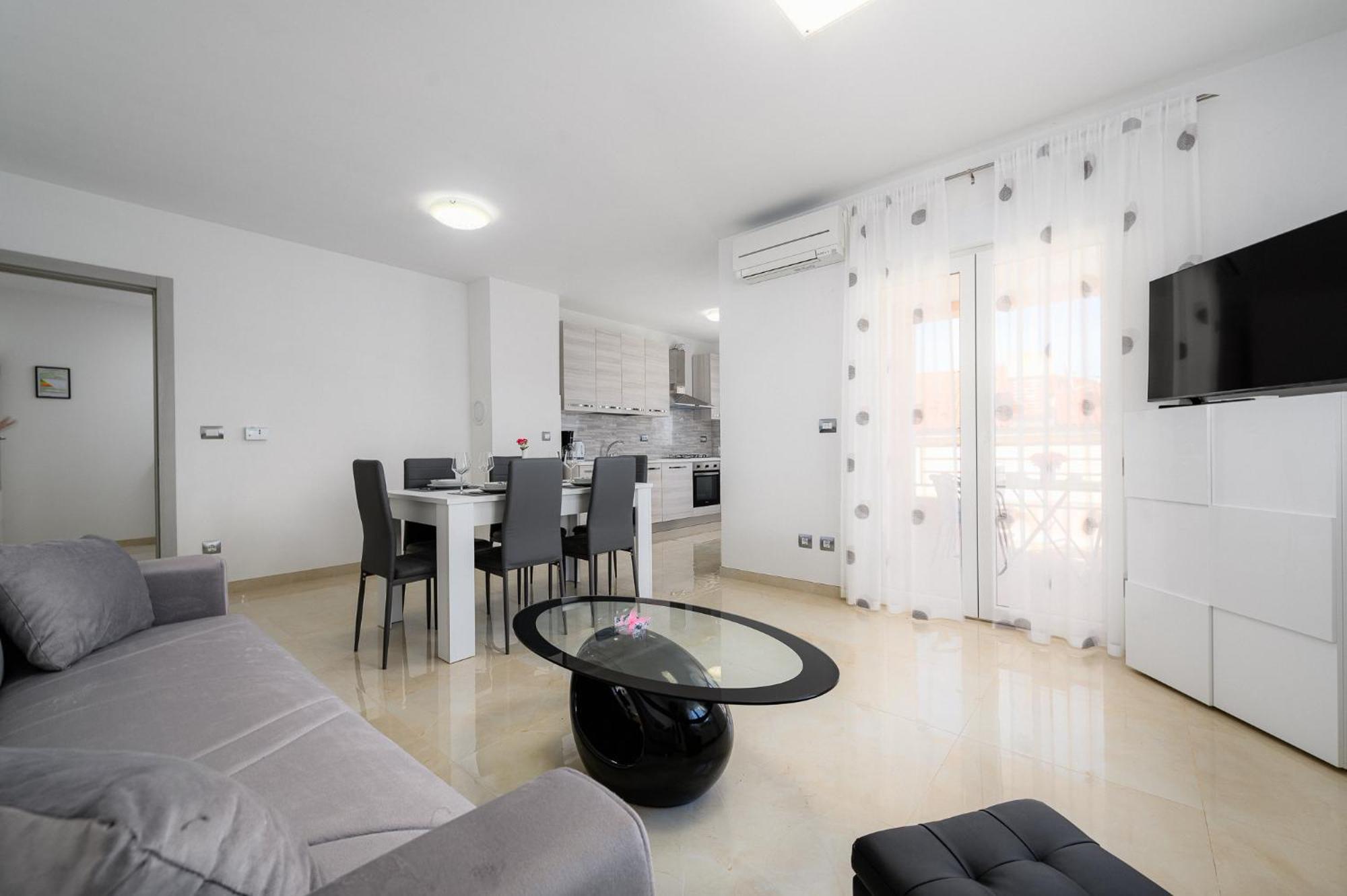 Stancija Amorozo 5 - Apartment N. 7 Poreč Kültér fotó
